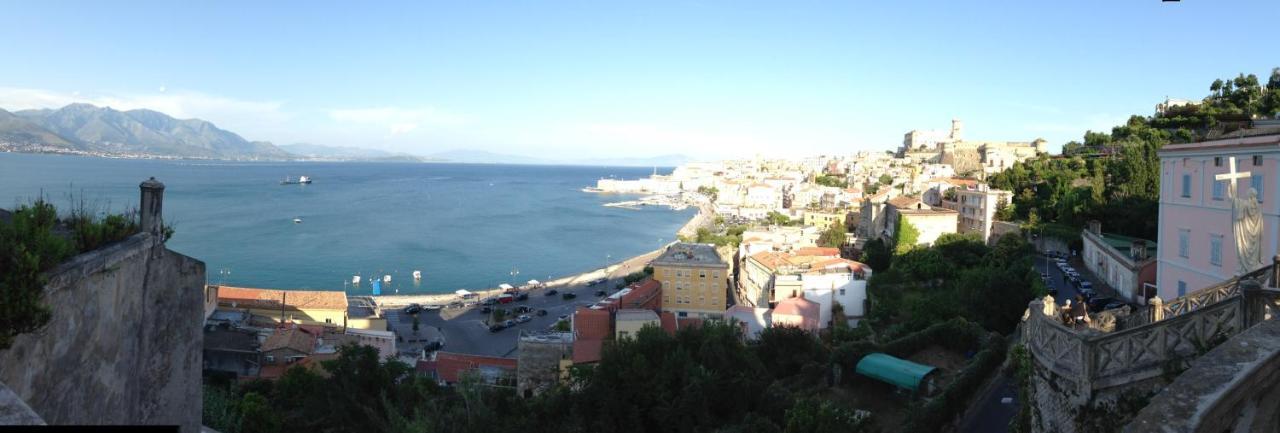 Brezza Di Mare Gaeta B&B Exterior photo