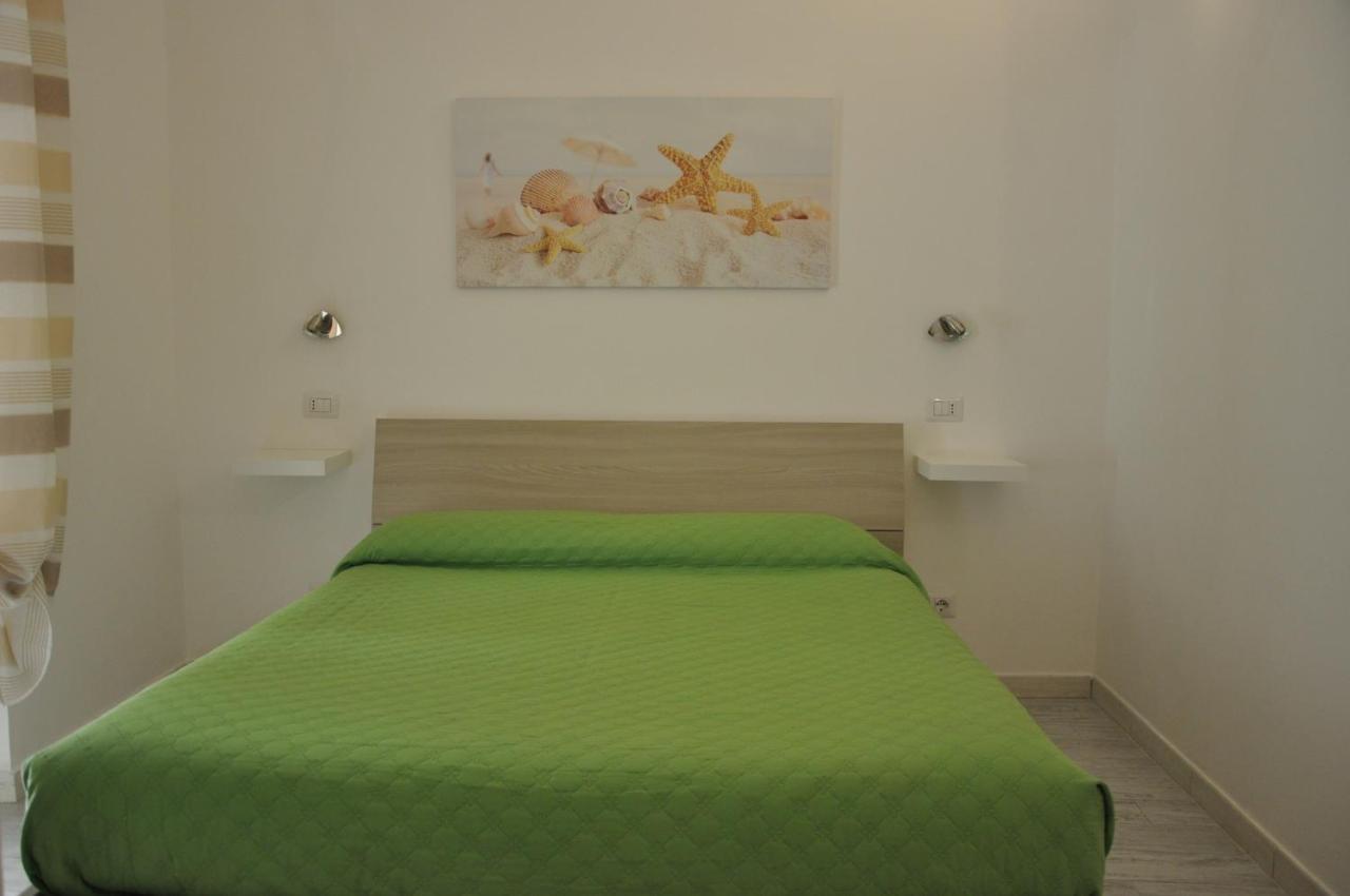 Brezza Di Mare Gaeta B&B Exterior photo
